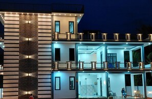 Front of property - Nilaveli Royal Paradise (Nilaveli)