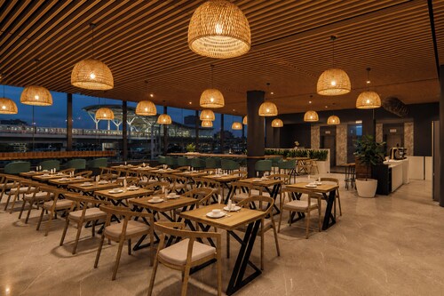 S By Z Hotels HSR