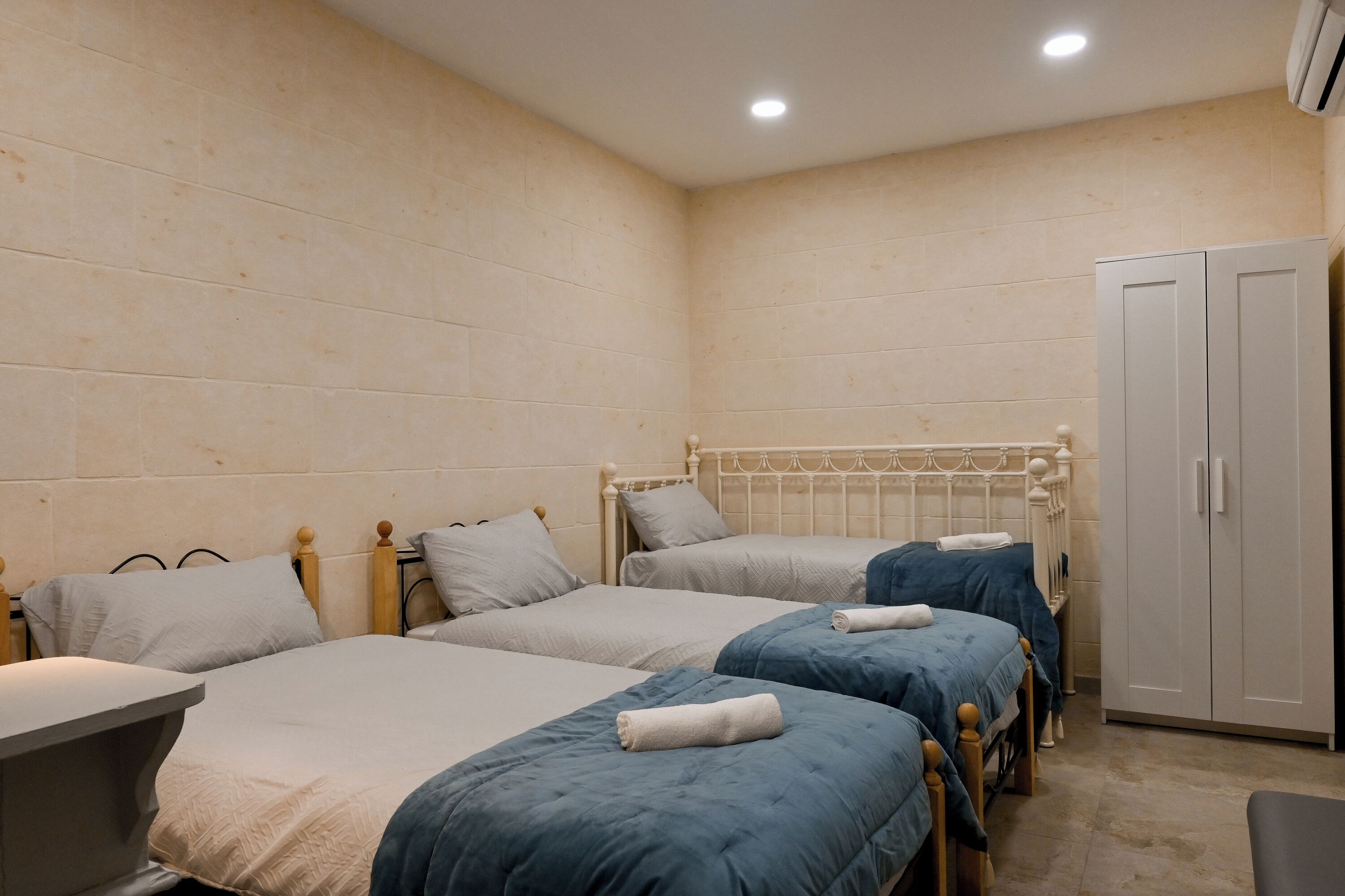 Family Apartment, Multiple Bedrooms (Xlendi bay wonderfull 3 bdr apart) | 3 bedrooms, iron/ironing board, free WiFi, bed sheets