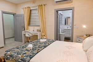 Family Apartment, Multiple Bedrooms (Xlendi bay wonderfull 3 bdr apart) | 3 bedrooms, iron/ironing board, free WiFi, bed sheets