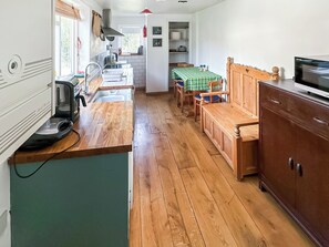 Private kitchen - 2 bedroom accommodation in Yoxford (Yoxford)