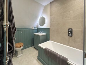 Towels - 2 bedroom accommodation in Langham (Langham)
