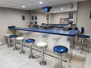 Bar (in der Unterkunft)