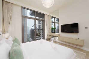 Desk, iron/ironing board, travel cot, WiFi - Calm & Stylish 1Bedroom in Hadley Heights JVC (Jumeirah Village Circle (JVC))