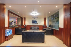Living area - Hotel Amar Digha (Digha)