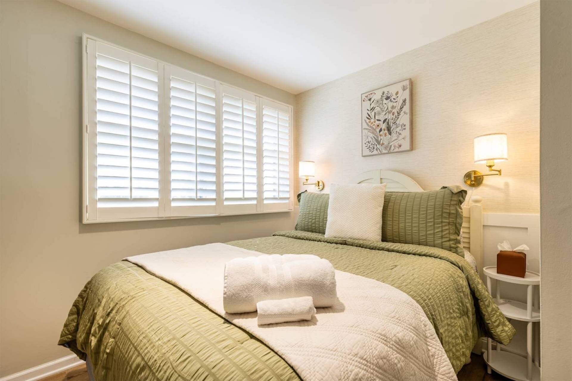 3 habitaciones, tabla de planchar con plancha y wifi gratis 