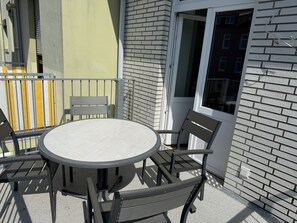 Comfort Apartment, 1 Bedroom, Partial Ocean View | Balcony - Apartment Bake9 - Tide (Cuxhaven)