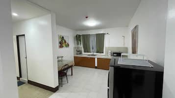 Premier Room | Free WiFi, bed sheets