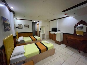 Room - OYO 1189 Gems Hotel and Conference (Antipolo)