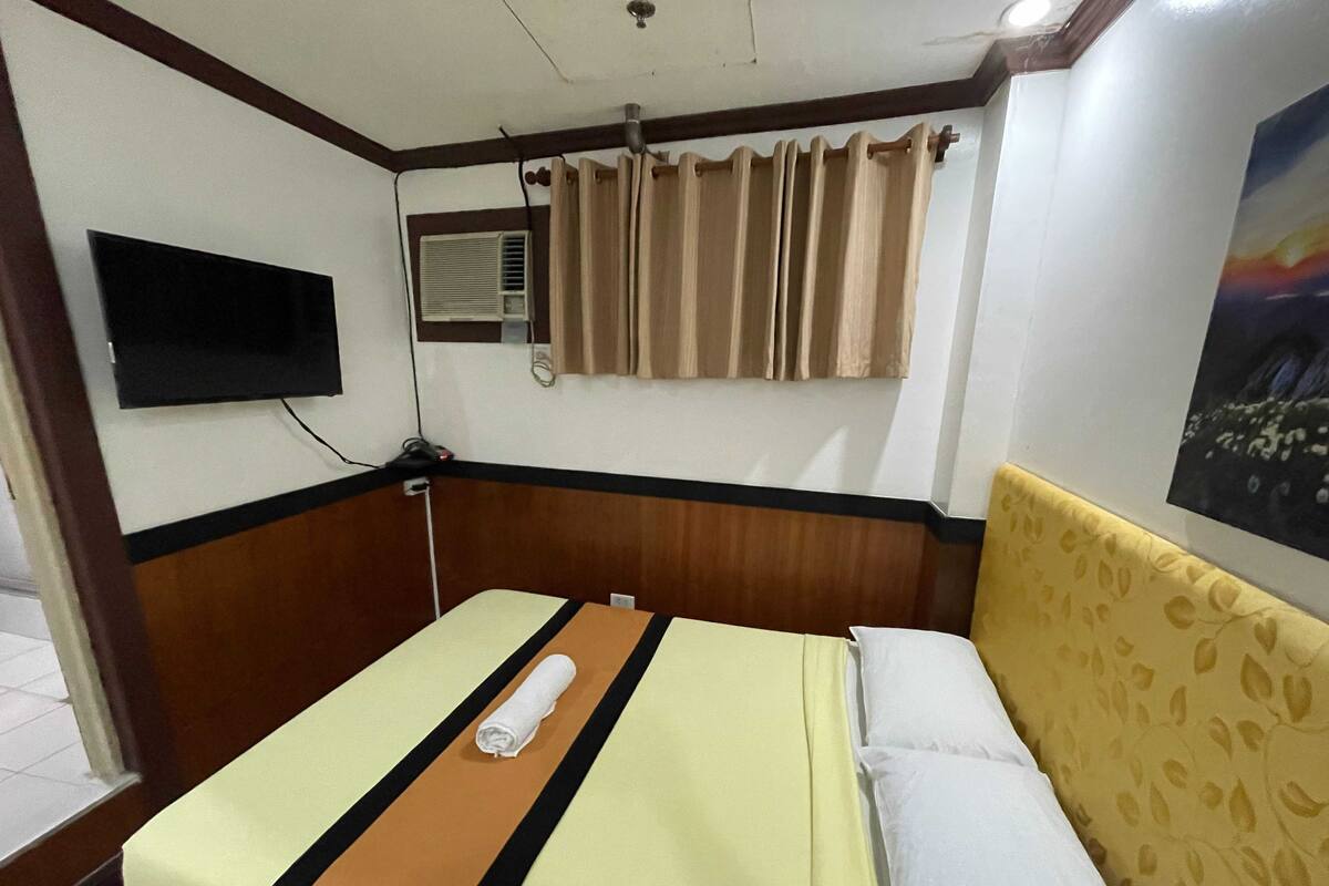 Superior Double Room | WiFi (free), bed sheets
