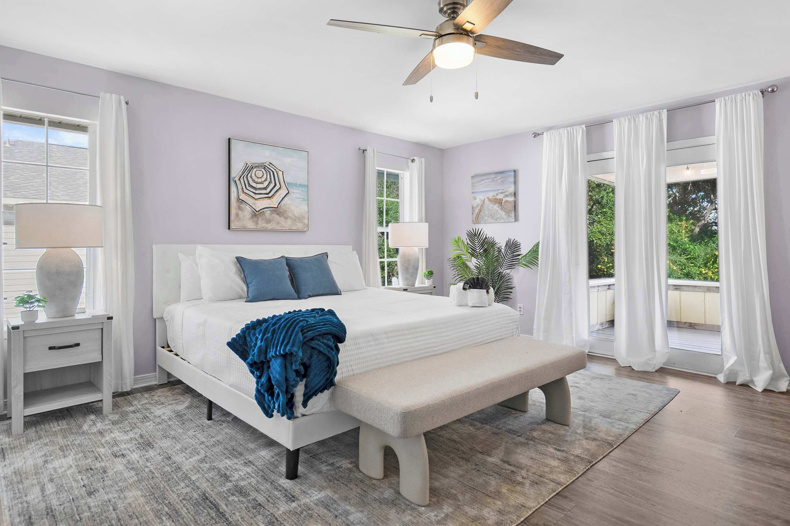 4 bedrooms, desk, iron/ironing board, travel cot