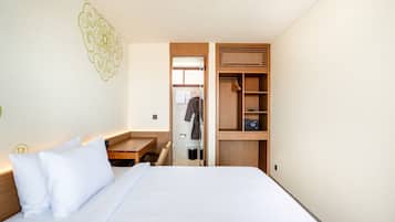 Superior Double Room, Pool View | Desk, laptop workspace, free WiFi, bed sheets