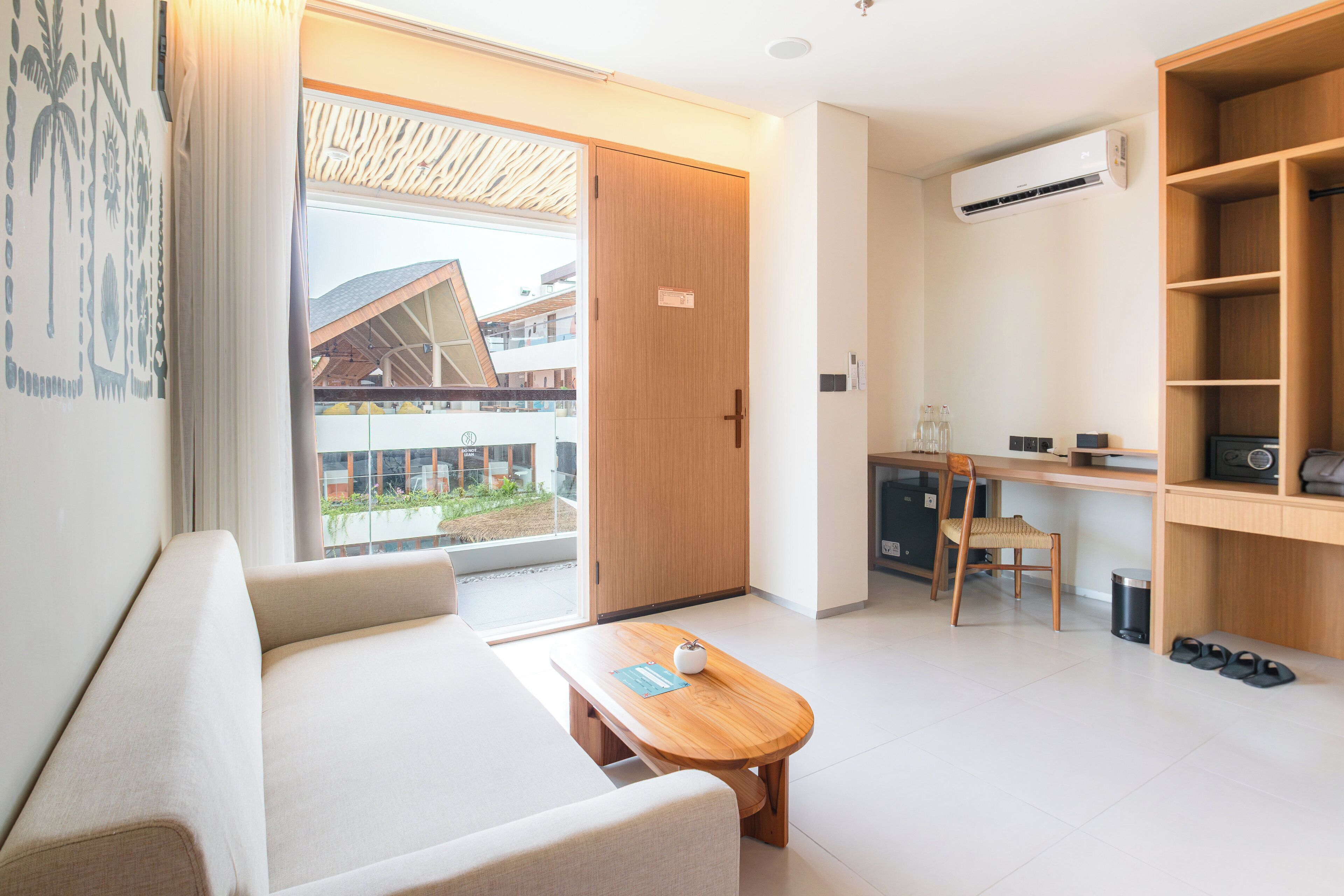 Kamar Twin Deluks | Area keluarga | Smart TV 72-inci dengan saluran TV digital