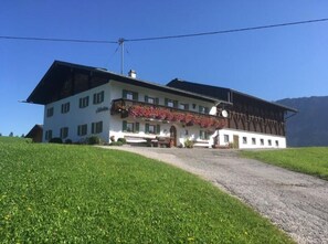 Exterior - Vacation apartment Kollerlehen, 50 m² for 1-4 persons, 2 bedrooms, shower/WC (Bischofswiesen)