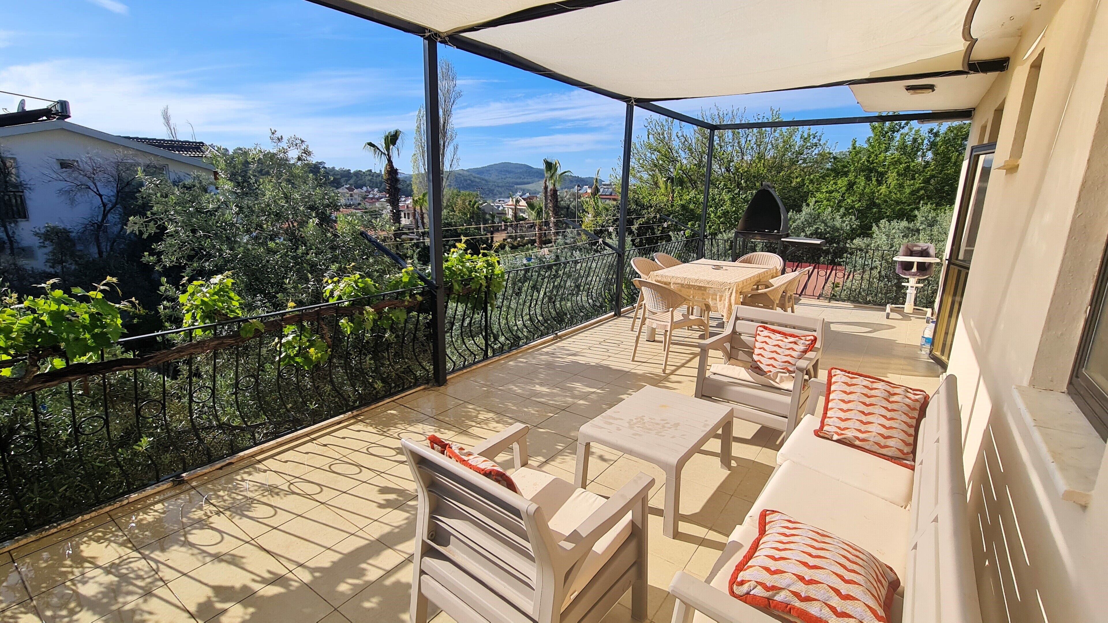 Deluxe House, Garden View | Terrace/patio