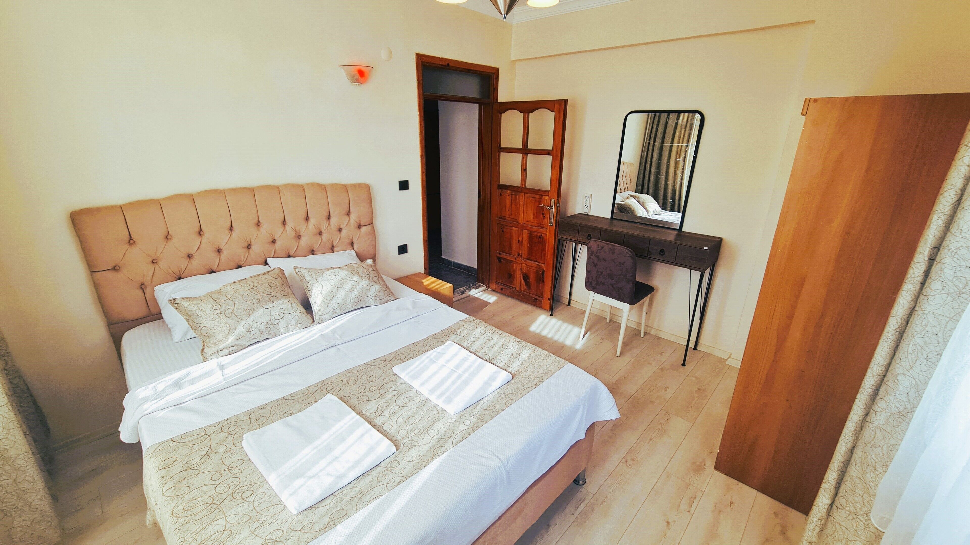 Deluxe-hus - udsigt til have | Strygejern/strygebræt, gratis Wi-Fi