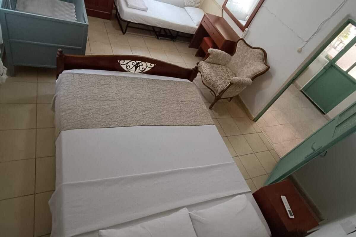 Tabla de planchar con plancha y wifi gratis