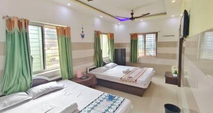 Maa Durga Guest Inn