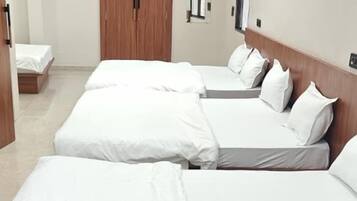 Deluxe Double Room | Desk, free WiFi