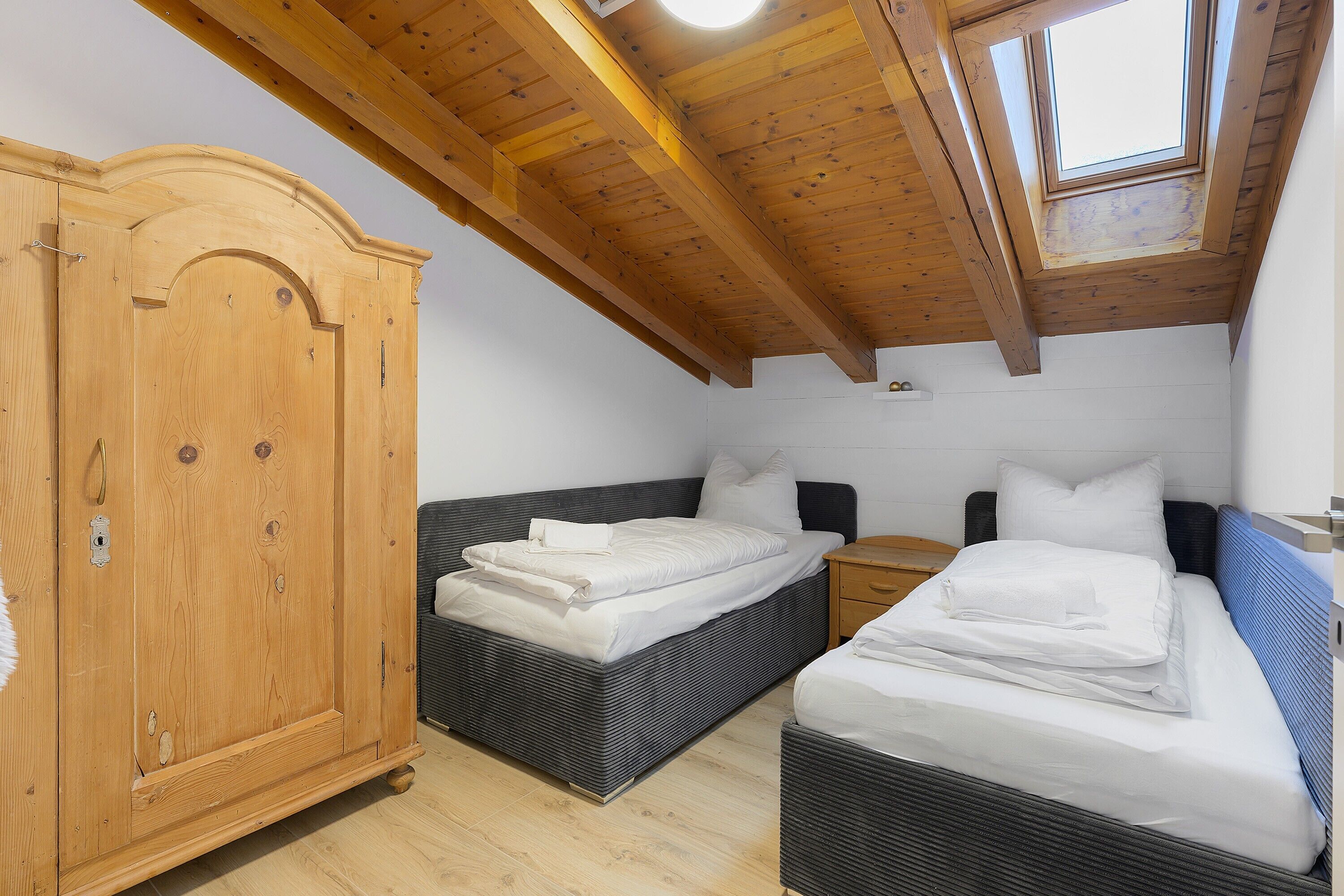 4 soverom, wi-fi og sengetøy