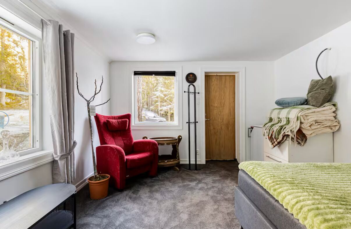 2 bedrooms, Internet, bed sheets