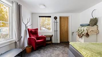 2 bedrooms, Internet, bed sheets