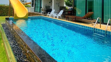 Villa 1 | Blick auf die Berge