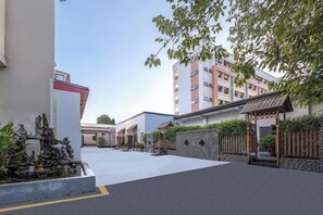 Interior - Wuling Hotel (Liuzhou High-speed Railway Station) (Liuzhou)