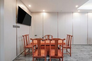 Dining - Wuling Hotel (Liuzhou High-speed Railway Station) (Liuzhou)