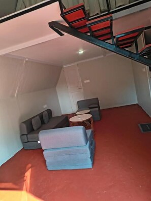 Cabana familiar, vistes al jardí | Sala d'estar