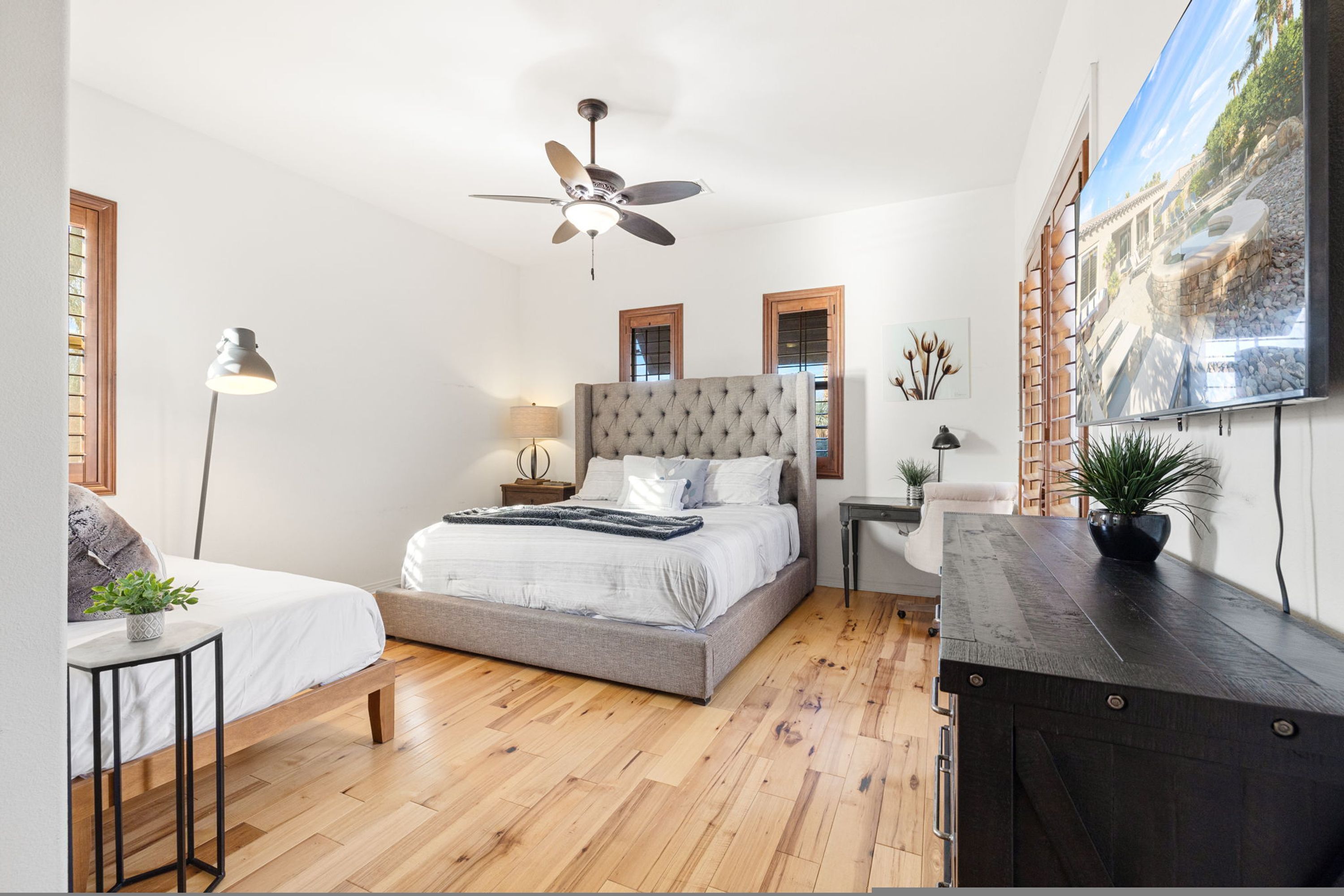 3 عدّة غرف نوم