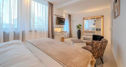Salt & Smoky · Deluxe Boutique Room in Lüneburg’s Old Town