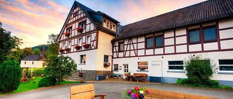 Restauration extérieure