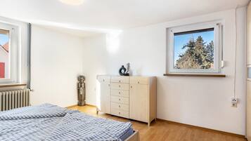 2 Schlafzimmer, WLAN, Bettwäsche