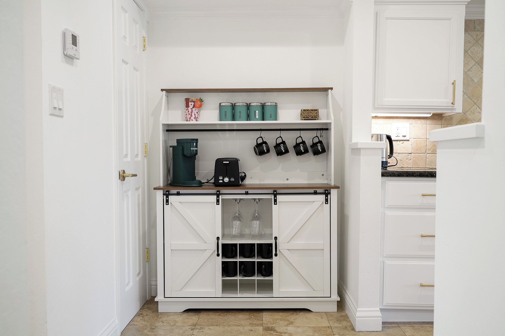 บ้านพัก, 2 ห้องนอน, ลานระเบียง, วิวทะเลสาบ | ภายใน