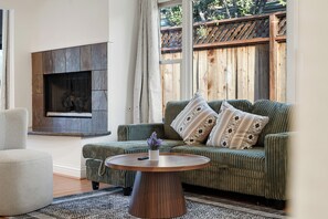 Ferienhaus, 2 Schlafzimmer, Terrasse, Seeblick | Wohnbereich