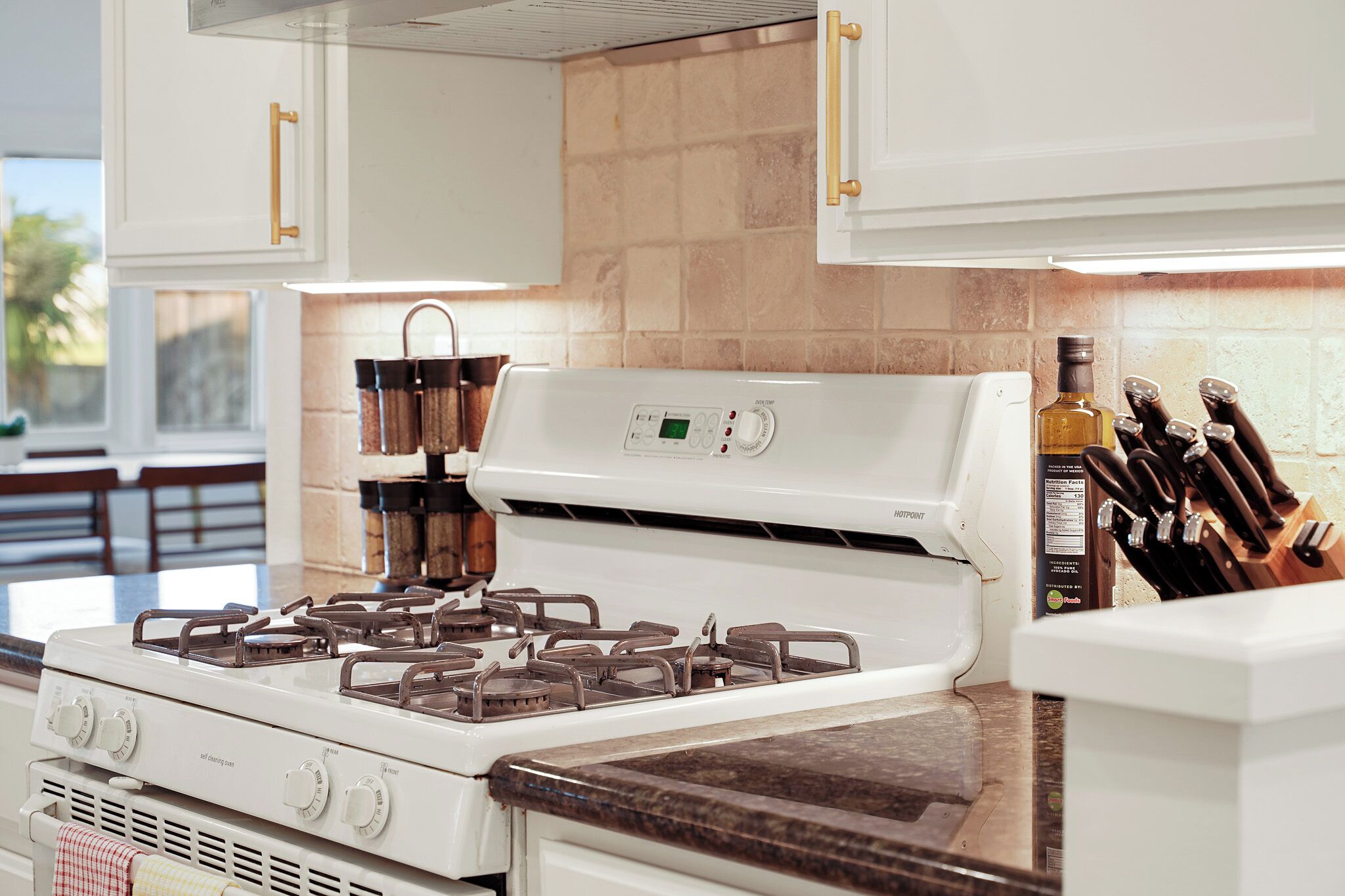 บ้านพัก, 2 ห้องนอน, ลานระเบียง, วิวทะเลสาบ | ครัวส่วนตัว