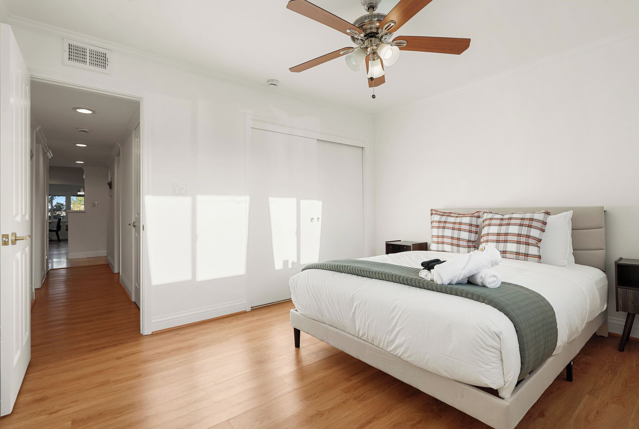 House, 2 Bedrooms, Patio, Lake View | Free WiFi