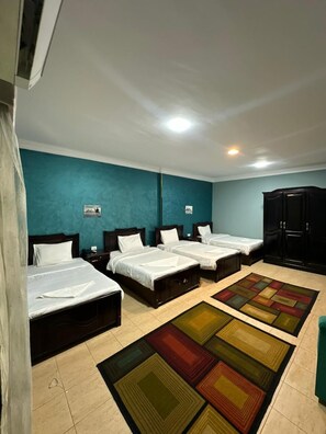 Soundproofing, iron/ironing board, free WiFi - The Great Pyramids View Boutique (Giza)