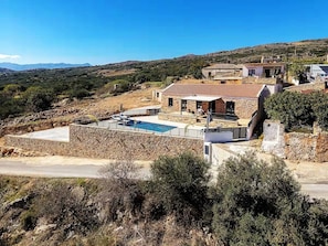 Hus - 2 sovrum - privat pool - utsikt mot bergen | Pool | Utomhuspool