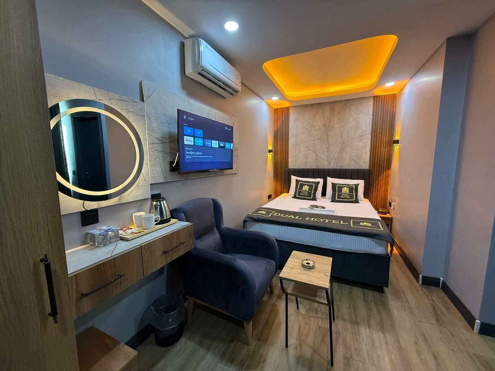 Habitación estándar doble, vistas a la ciudad | Sábanas italianas Frette y ropa de cama de alta calidad