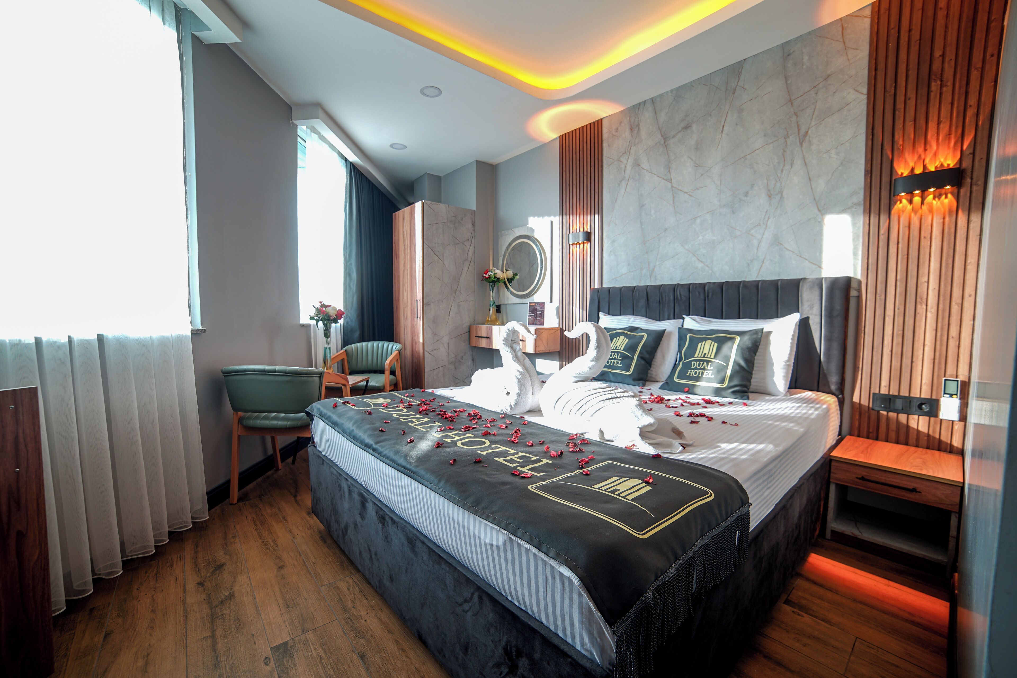 Frette Italian sheets, premium bedding, down duvets, Select Comfort beds