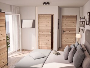 1 bedroom, WiFi (free) - Cosy apartment for 2 people with WIFI, A/C, TV and patio (Rosegg)
