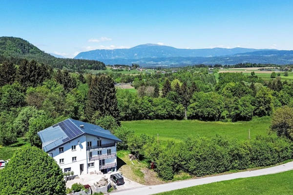 Baum, Haus, Zuhause, Landschaft, Wohngebiet, Ländliches Gebiet, Menschliche Siedlung, Bergstation, Hütte
