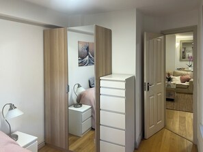 Comfort-Apartment, Terrasse, Stadtblick | Bettwäsche