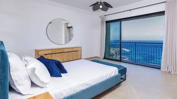 Fer et planche Ă repasser, accĂšs Internet, draps fournis