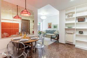 Dining - Hephaestus - Luxury & Modern Apartment in Psychiko/Athens (Athina)