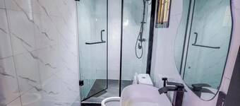 LELUX HOTELS