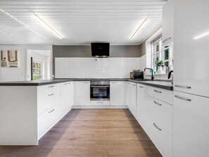 Fridge, microwave, dishwasher, cookware/dishes/utensils - "Senija" - 6.5km from the sea by Interhome (Glesborg)