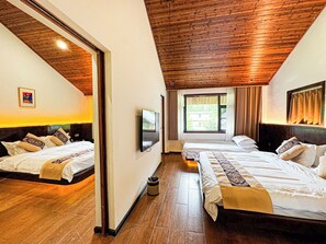 Suite Familiale, vue colline